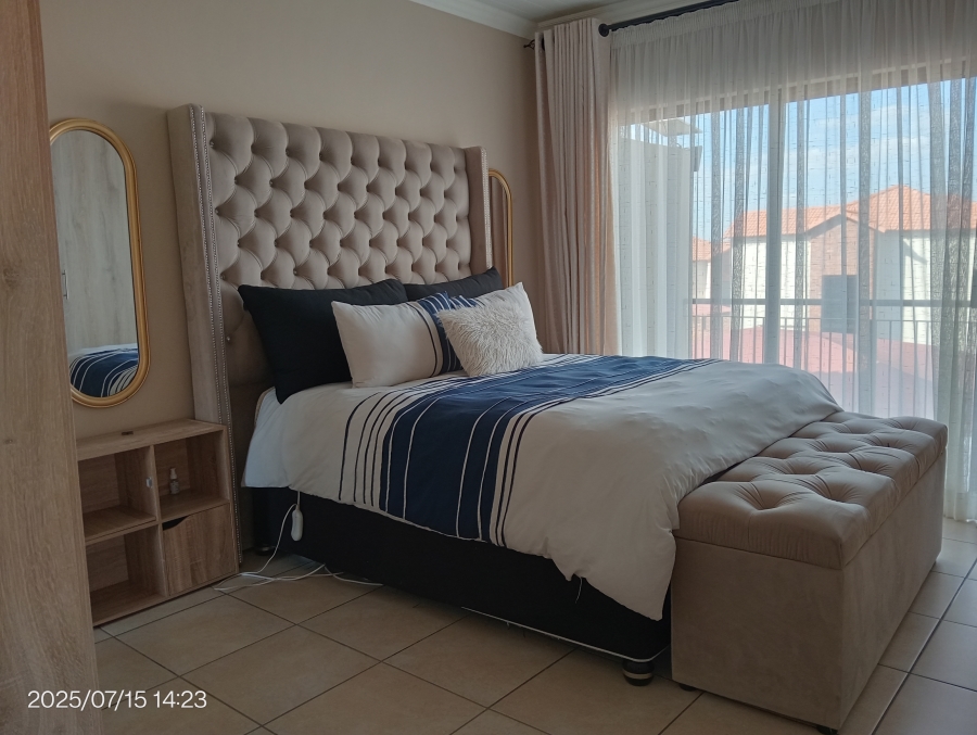 To Let 3 Bedroom Property for Rent in Waterval East North West